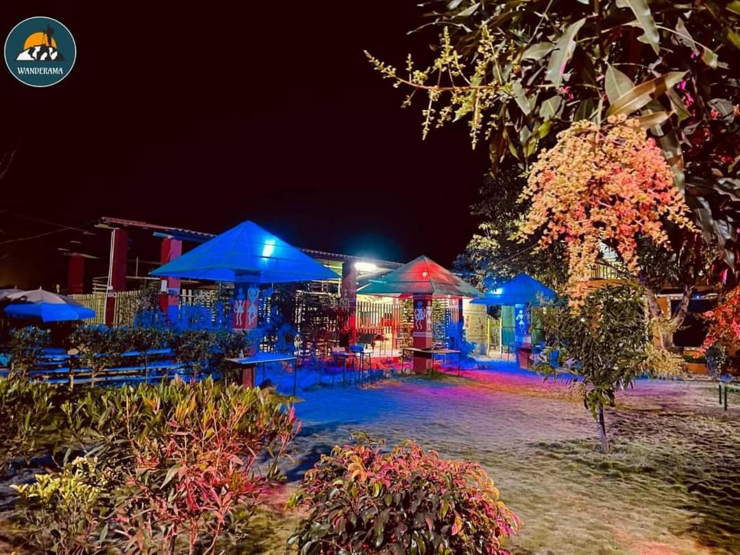 Van Vagdo Resort Rajpipla Exterior photo